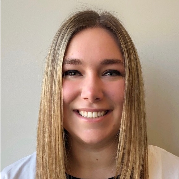 Meet your Posher, Paige - Picture 1 of 1